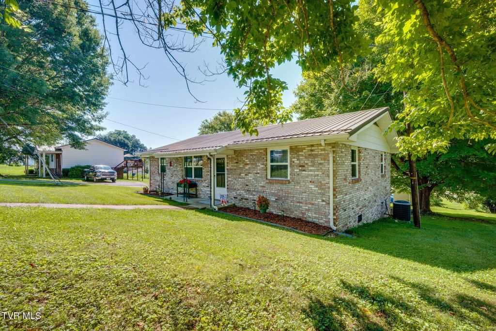 Photo of 147 Third Street, Jonesville, VA 24263 (MLS # 9998256)