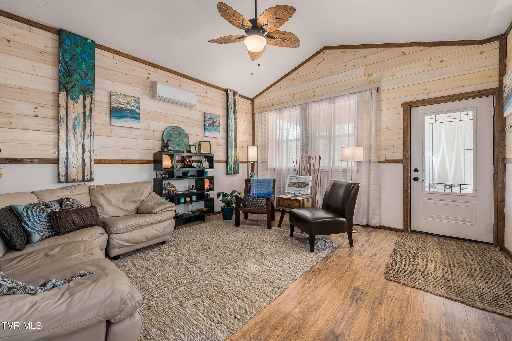 162 Blackberry Hill Lane, Mountain City, Tennessee image 11