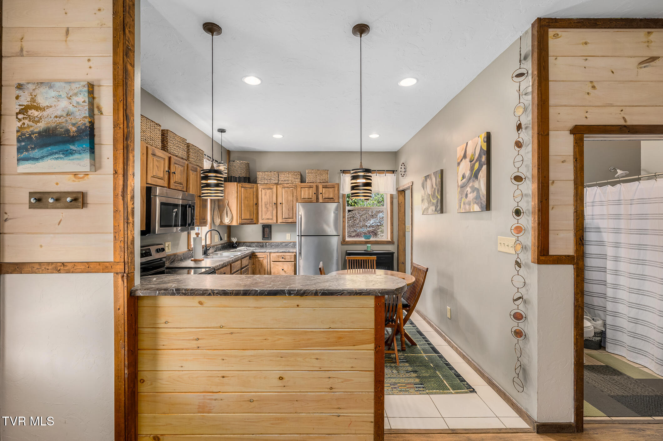 162 Blackberry Hill Lane, Mountain City, Tennessee image 14