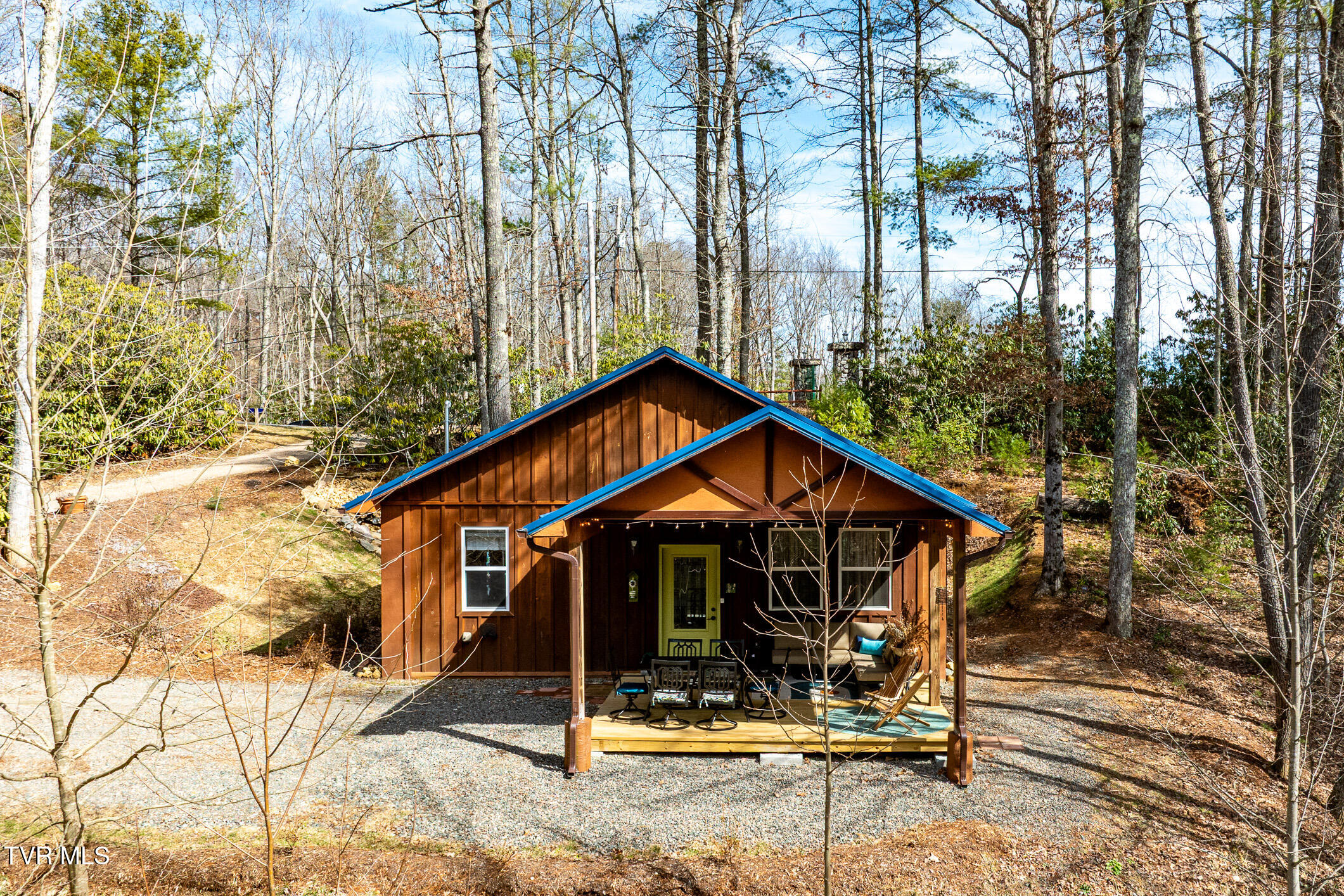 162 Blackberry Hill Lane, Mountain City, Tennessee image 2