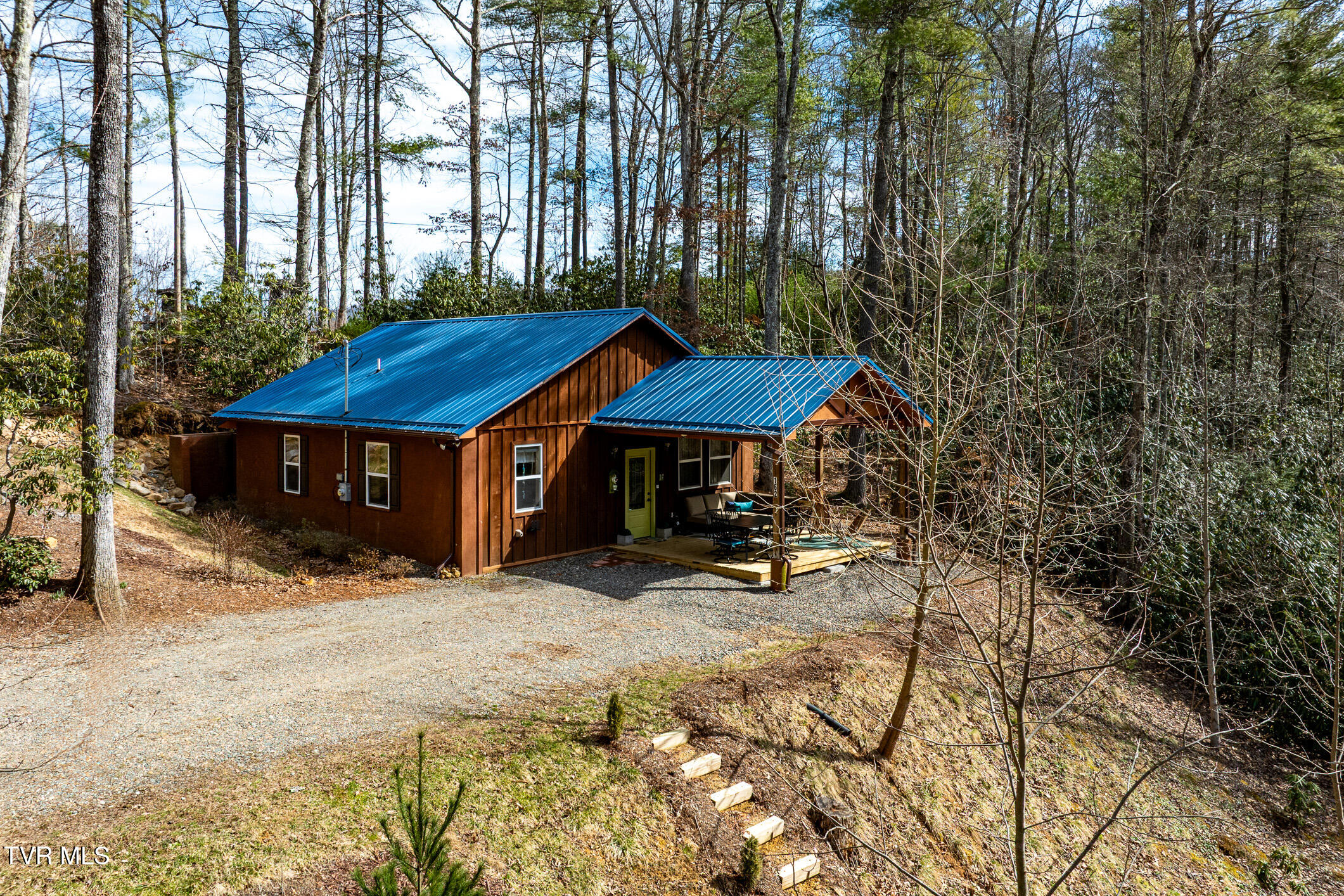 162 Blackberry Hill Lane, Mountain City, Tennessee image 3