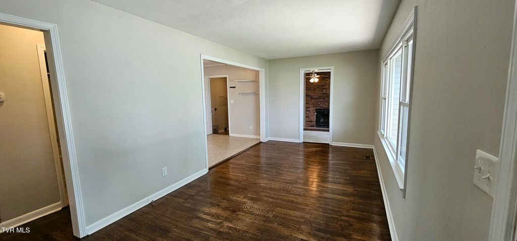 Photo of 1921 Fairview Avenue, Kingsport, TN 37665 (MLS # 9983905)