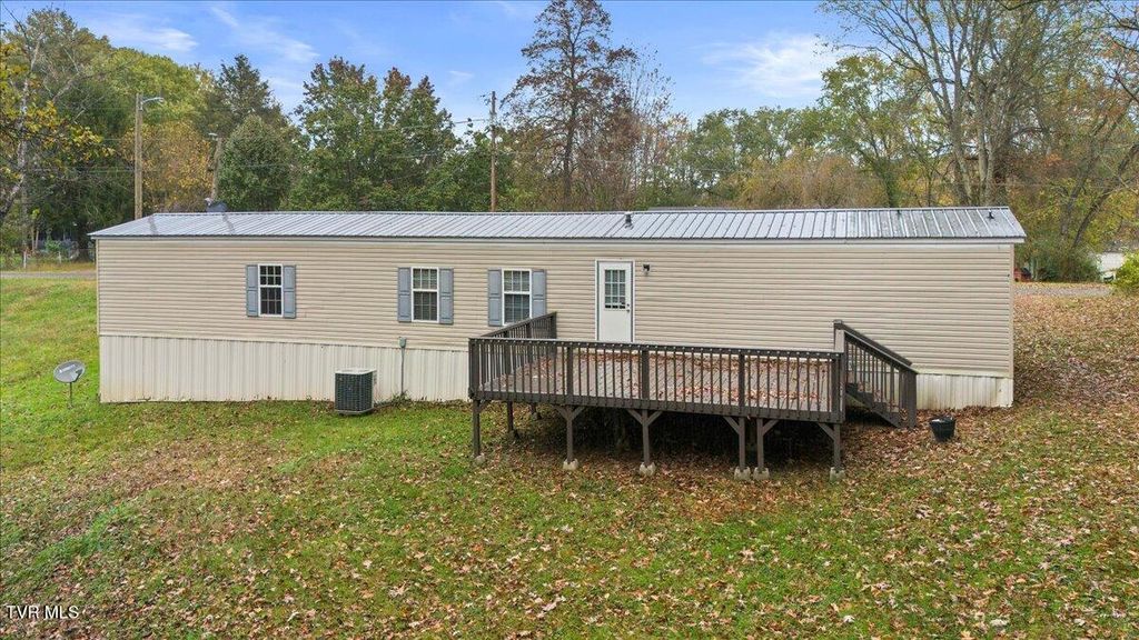 Photo of 295 Ernie Drive, Gate City, VA 24251 (MLS # 9987767)