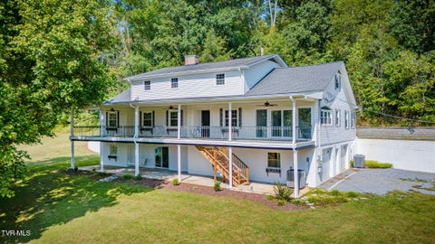 Photo of 194 Sparks Road, Johnson City, TN 37601 (MLS # 10001070)