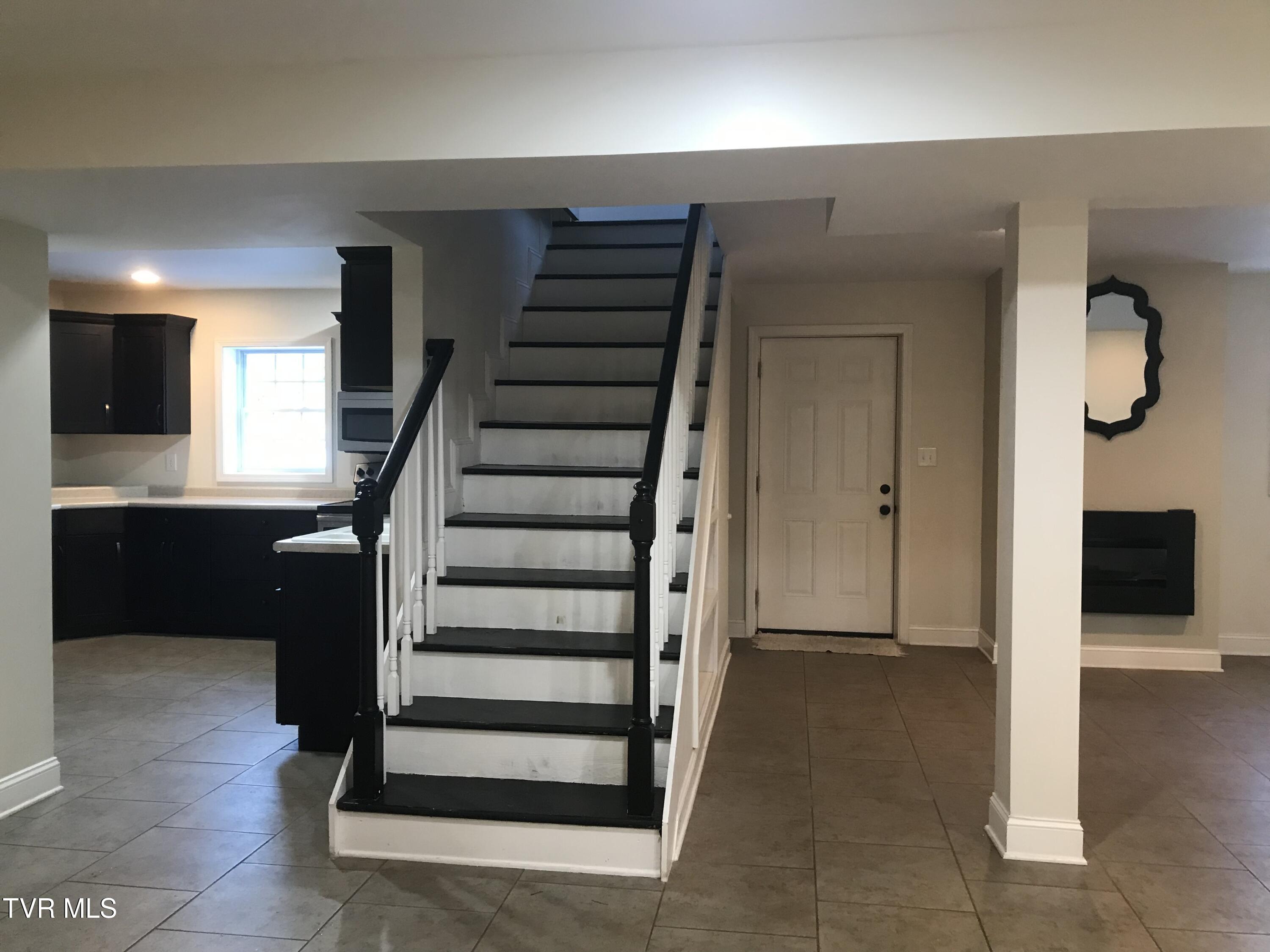 148 Hill Drive, Abingdon, Virginia image 47