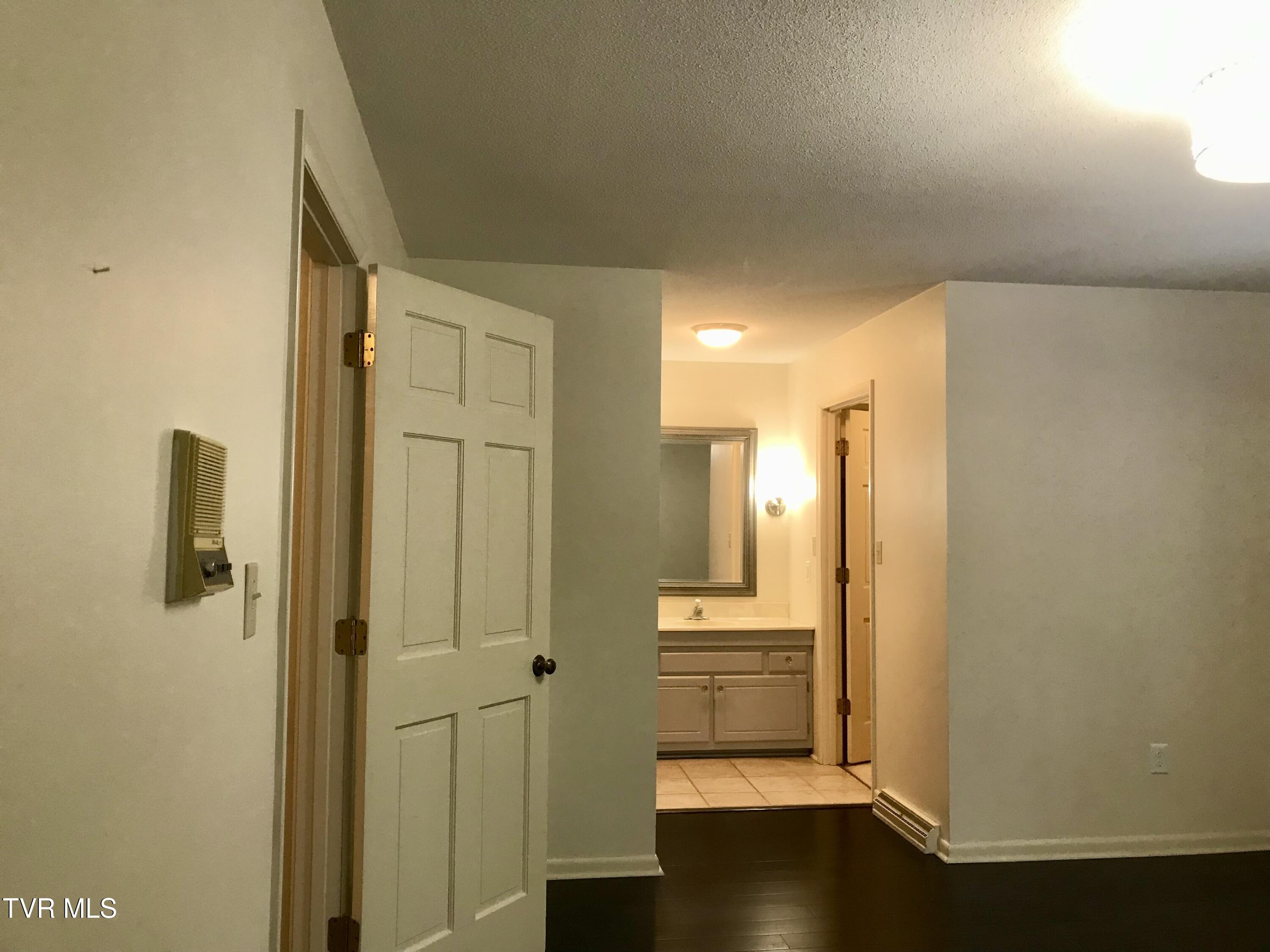 148 Hill Drive, Abingdon, Virginia image 31