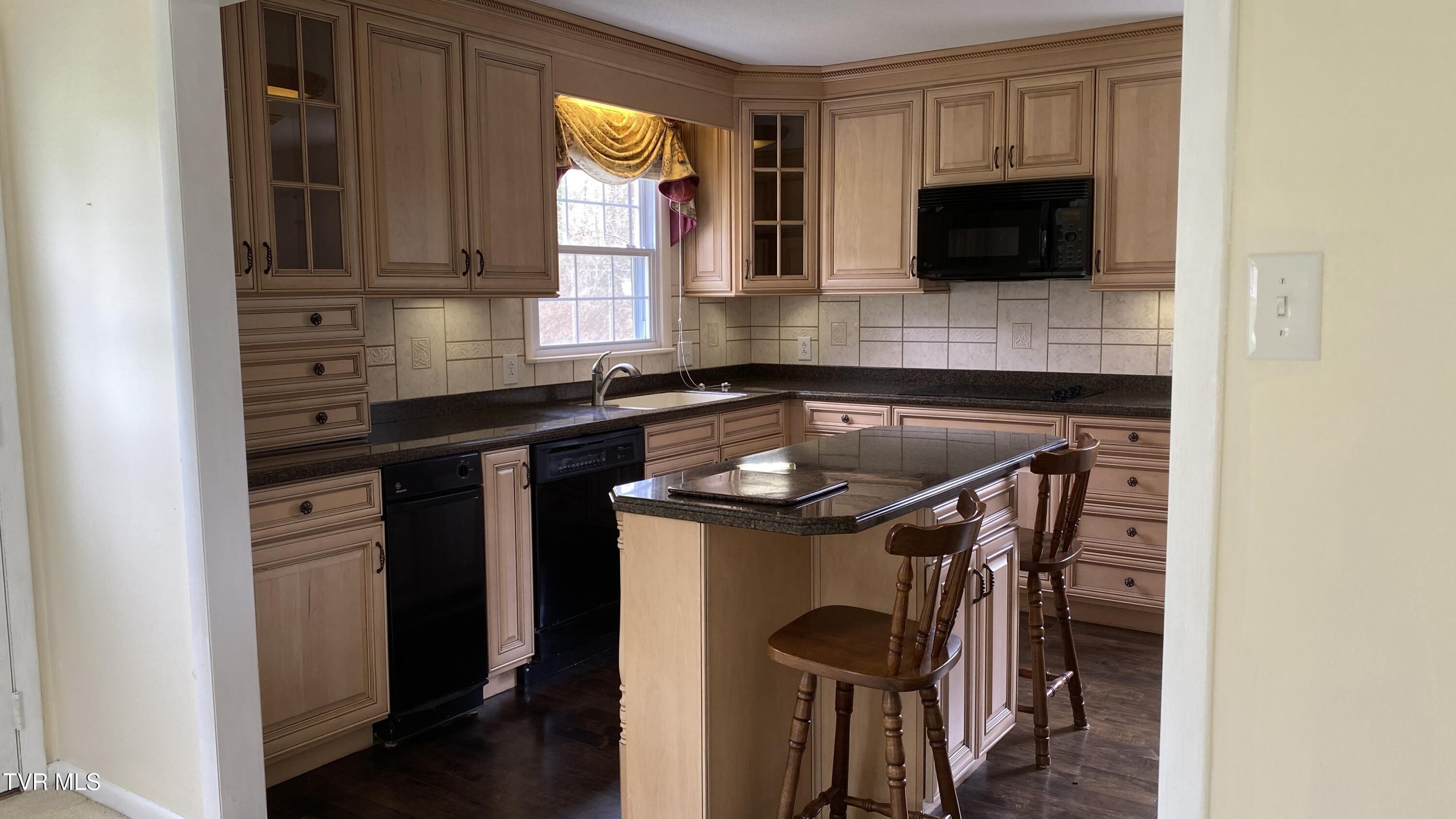 148 Hill Drive, Abingdon, Virginia image 21