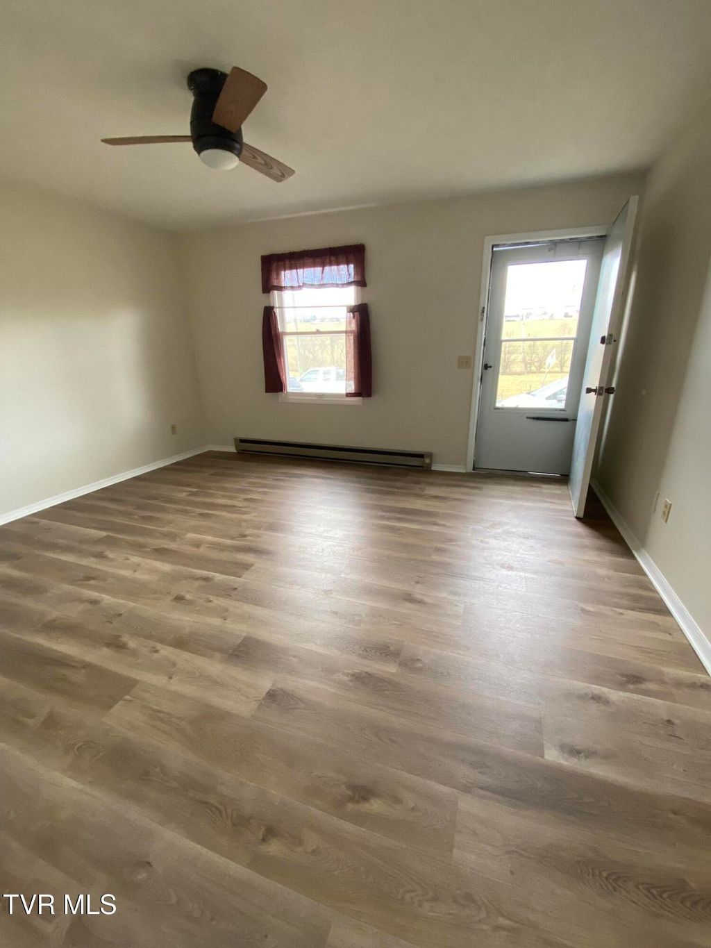 Photo of 4204 Carroll Creek Road, Johnson City, TN 37604 (MLS # 9989157)