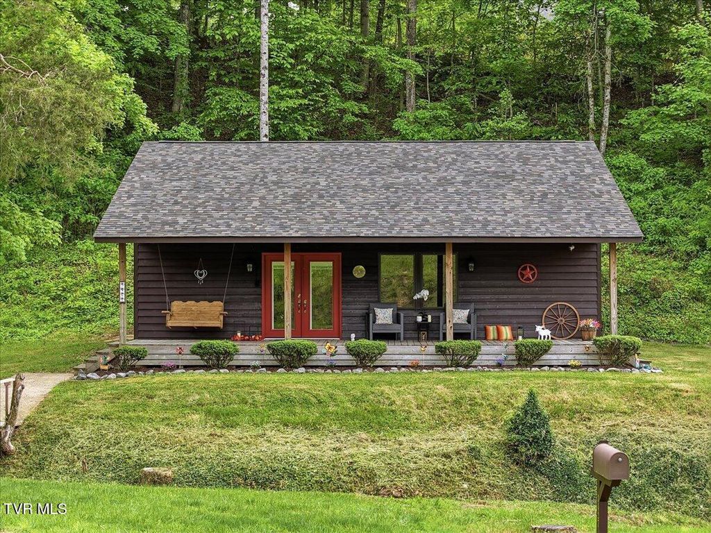 Photo of 3427 Bill Douglas Road, Newport, TN 37821 (MLS # 9994909)
