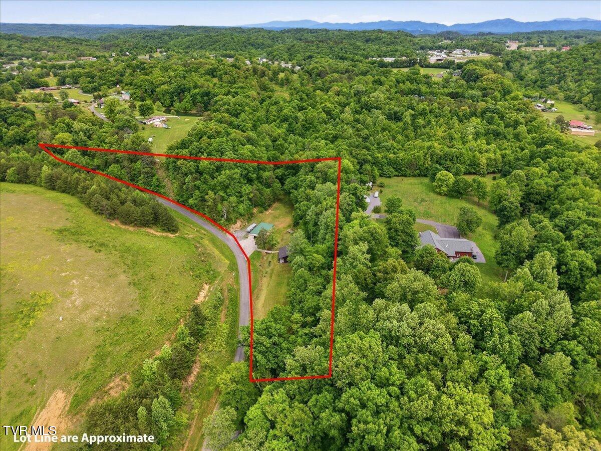 3427 Bill Douglas Road