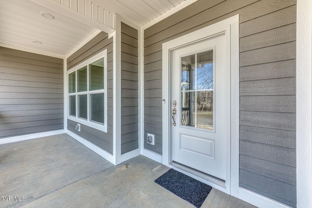 Photo of 154 Creek Side Court, Bristol, TN 37620 (MLS # 9986888)