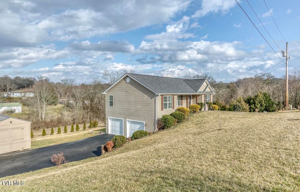 Photo of 14 Kenzee Place, Limestone, TN 37681 (MLS # 9991422)