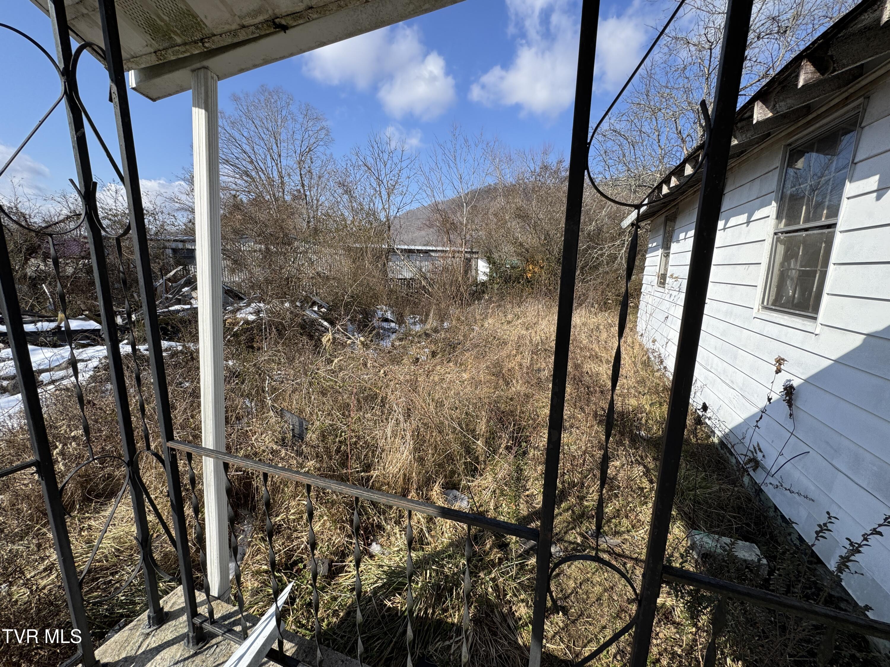 111 28th Street, Big Stone Gap, Virginia image 4