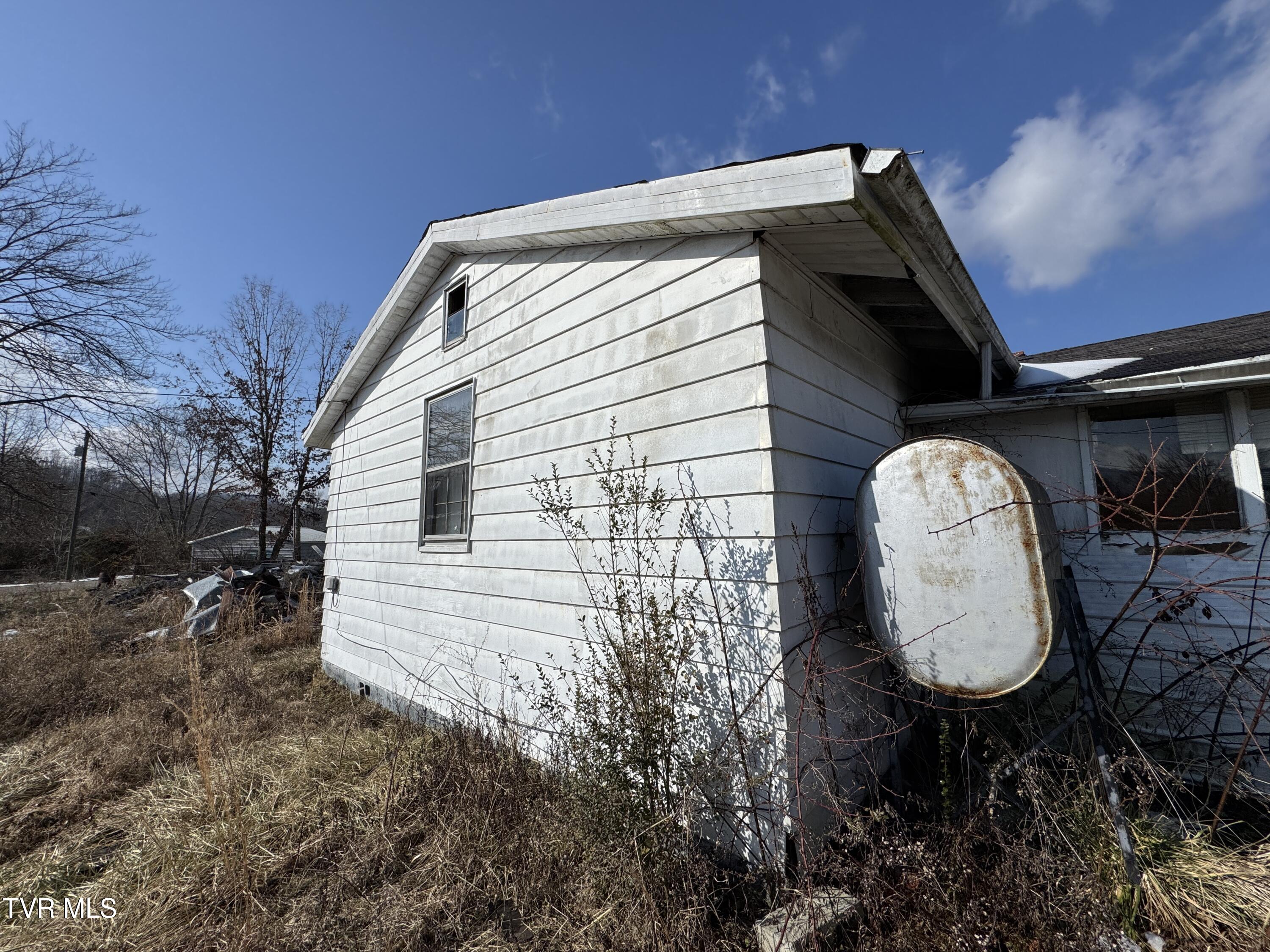 111 28th Street, Big Stone Gap, Virginia image 2