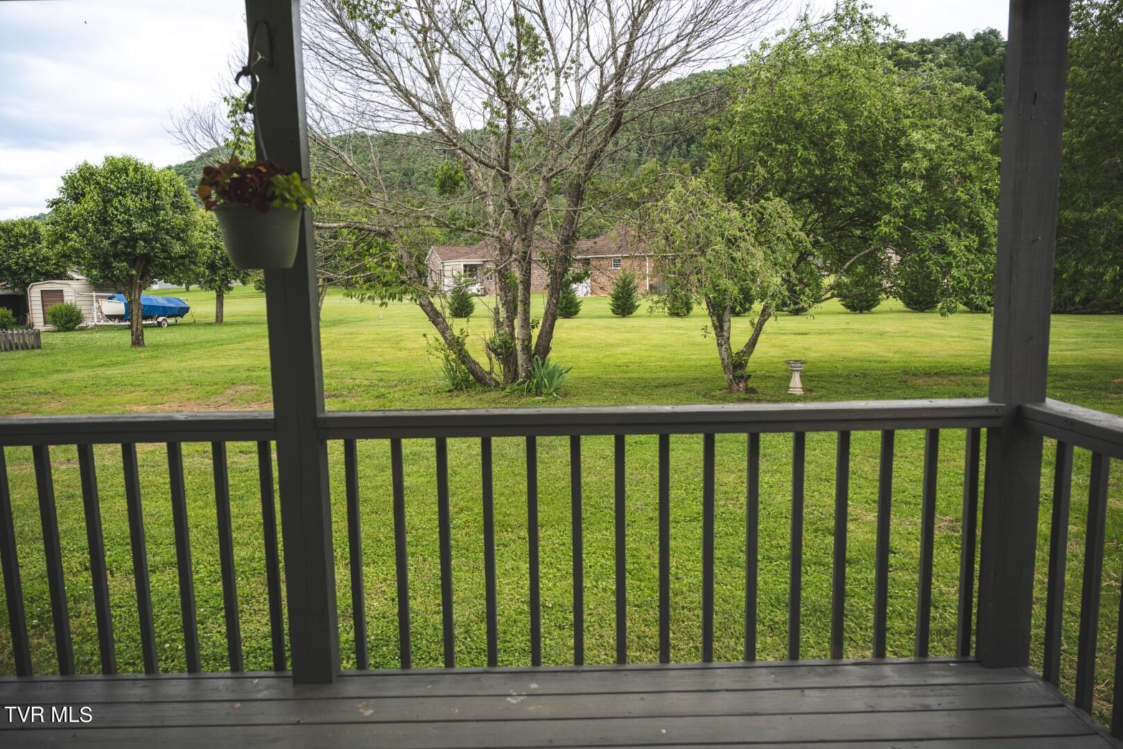 1466 Broad Street, Elizabethton, Tennessee image 32