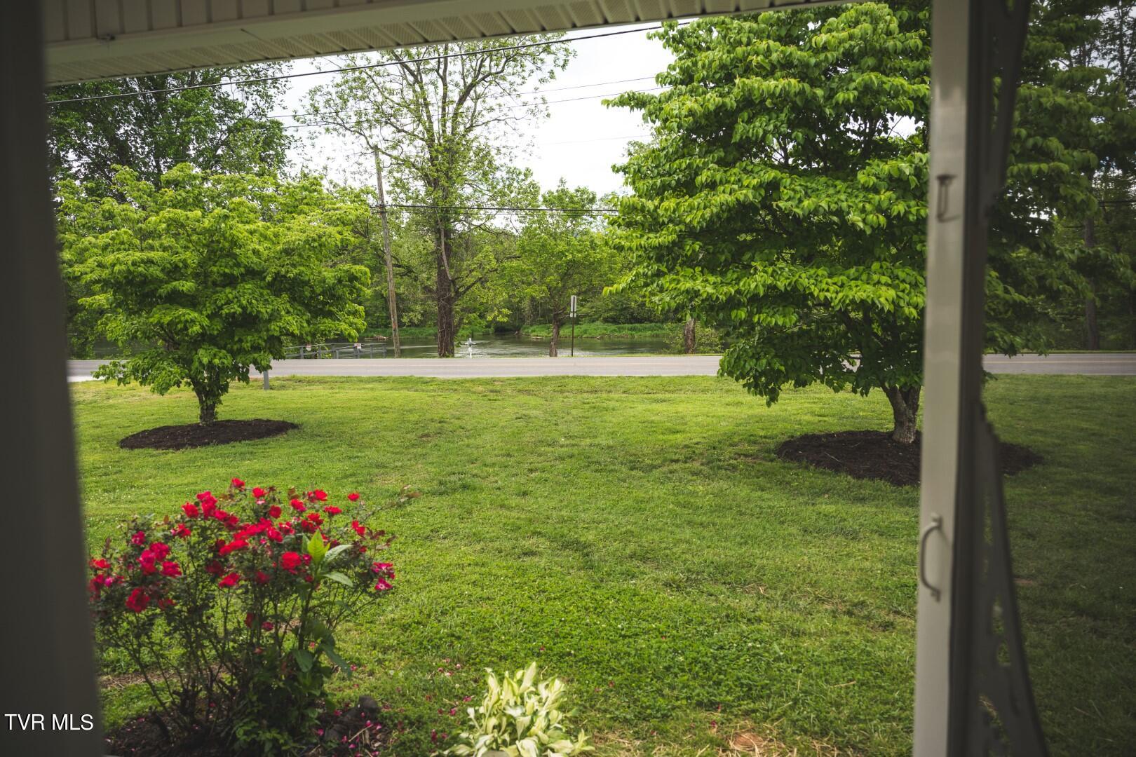 1466 Broad Street, Elizabethton, Tennessee image 27