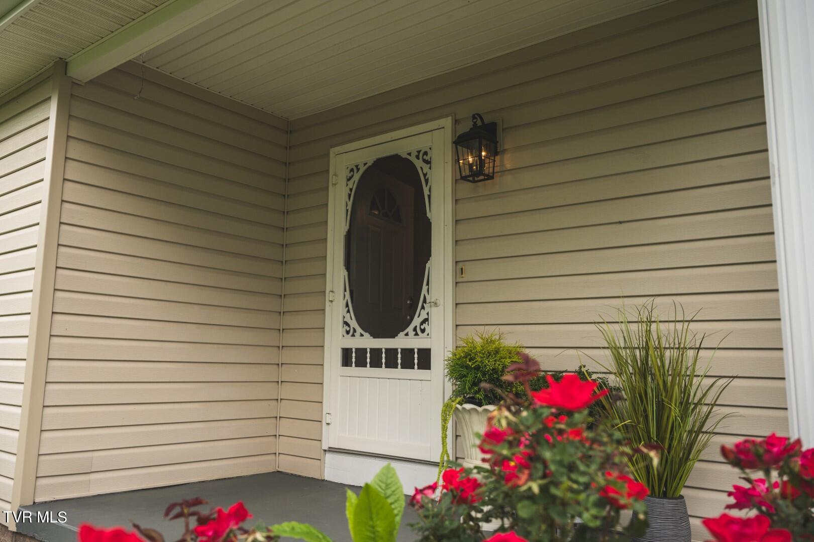 1466 Broad Street, Elizabethton, Tennessee image 24