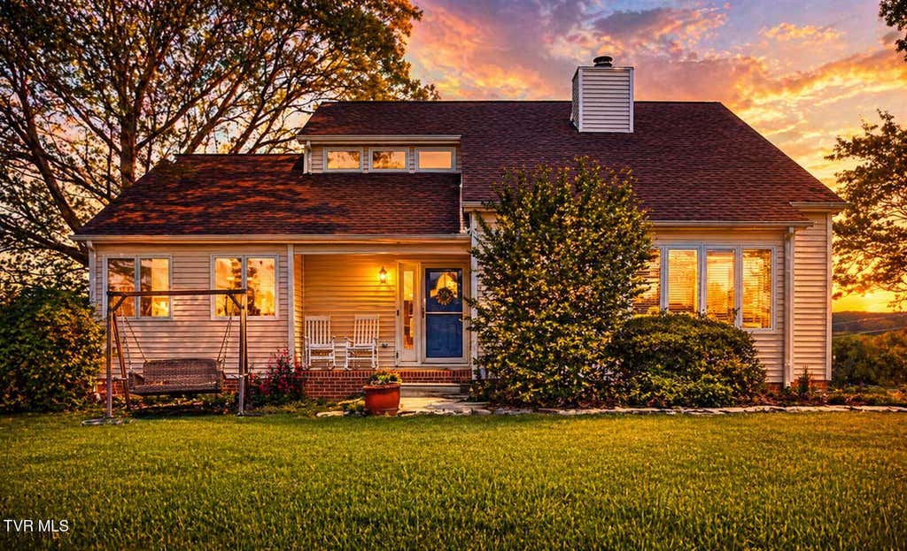Photo of 1151 Panorama Drive, Abingdon, VA 24210 (MLS # 9994377)