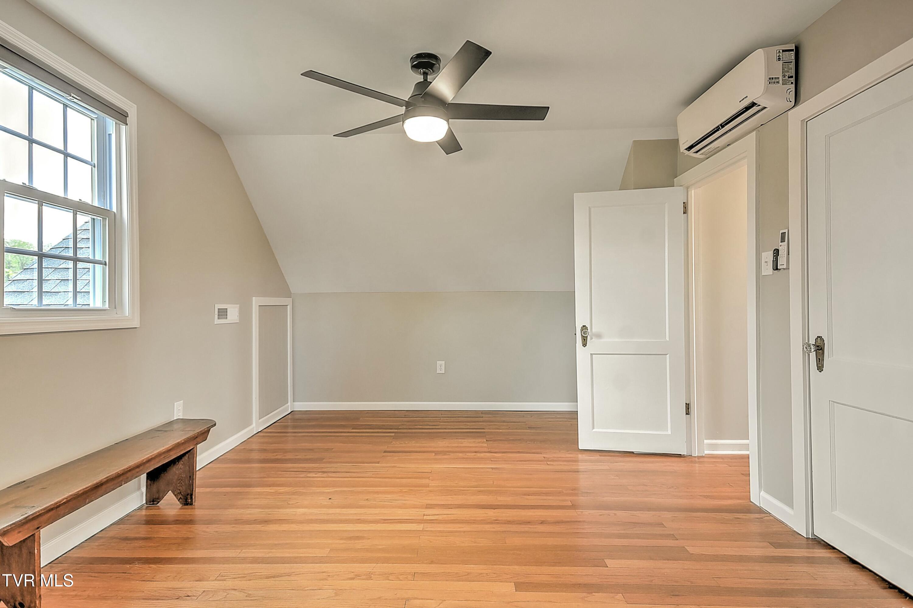 277 Sherwood Road, Bristol, Virginia image 40
