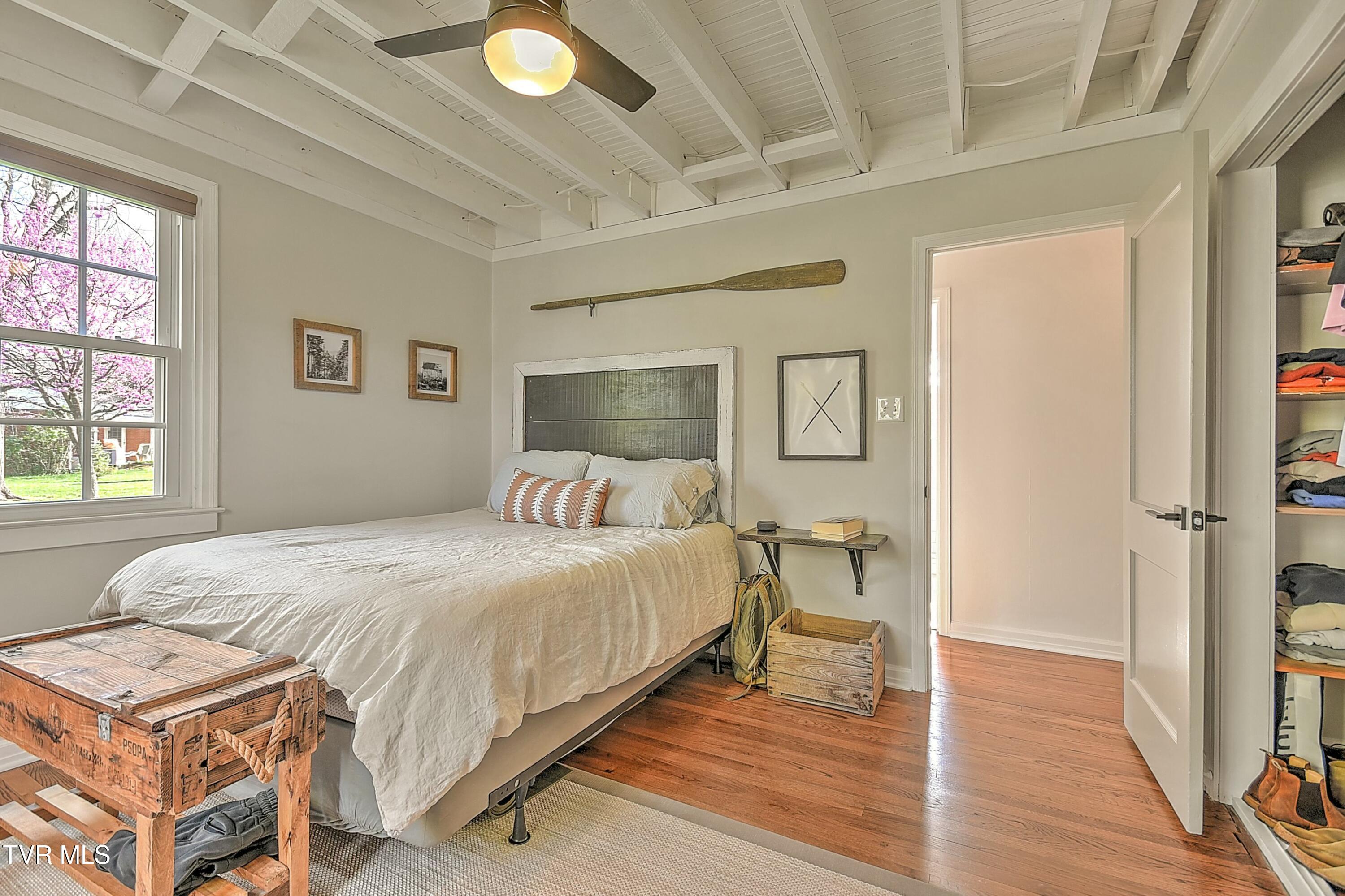277 Sherwood Road, Bristol, Virginia image 26