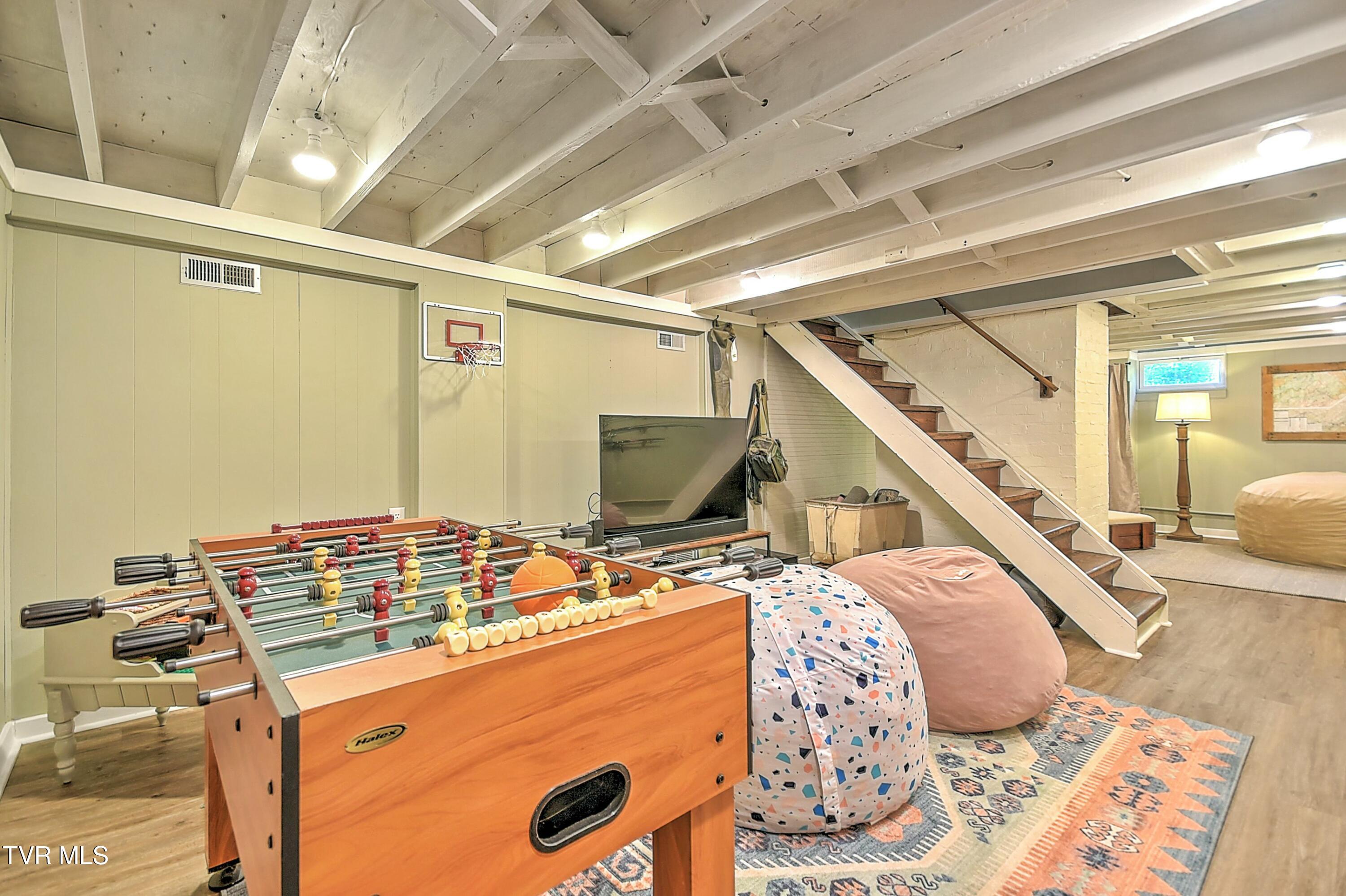 277 Sherwood Road, Bristol, Virginia image 46