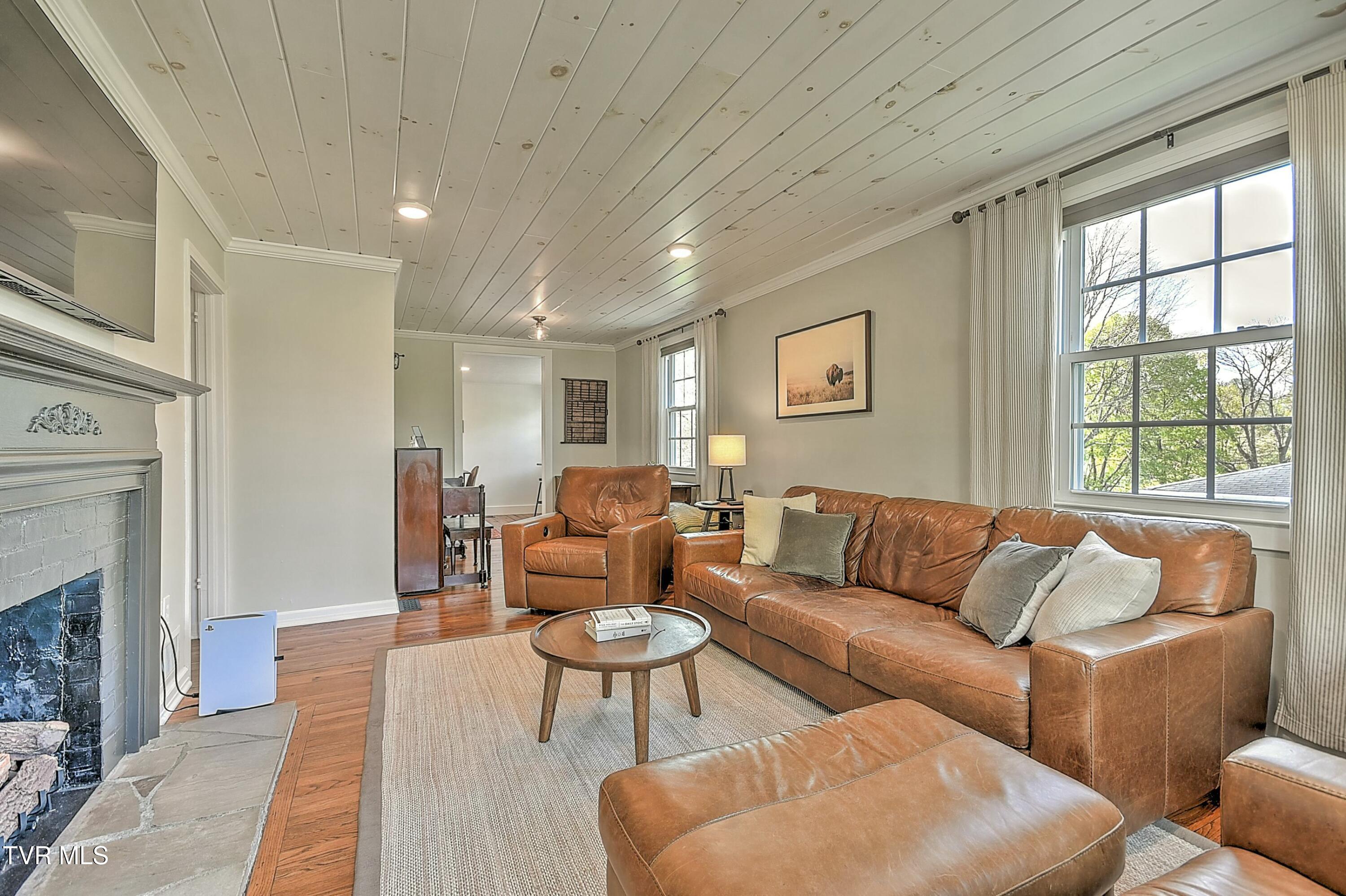 277 Sherwood Road, Bristol, Virginia image 7