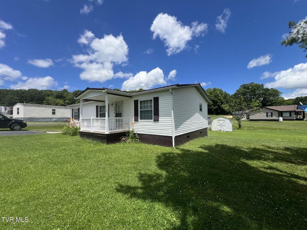 Photo of 505 Lake Street, Wise, VA 24293 (MLS # 9981847)