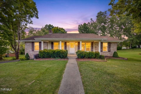 Photo of 105 Wimberly Way, Bristol, TN 37620 (MLS # 9998322)