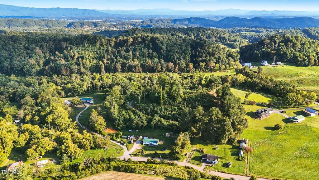 Photo of 2892 Island Road, Blountville, TN 37617 (MLS # 9985757)