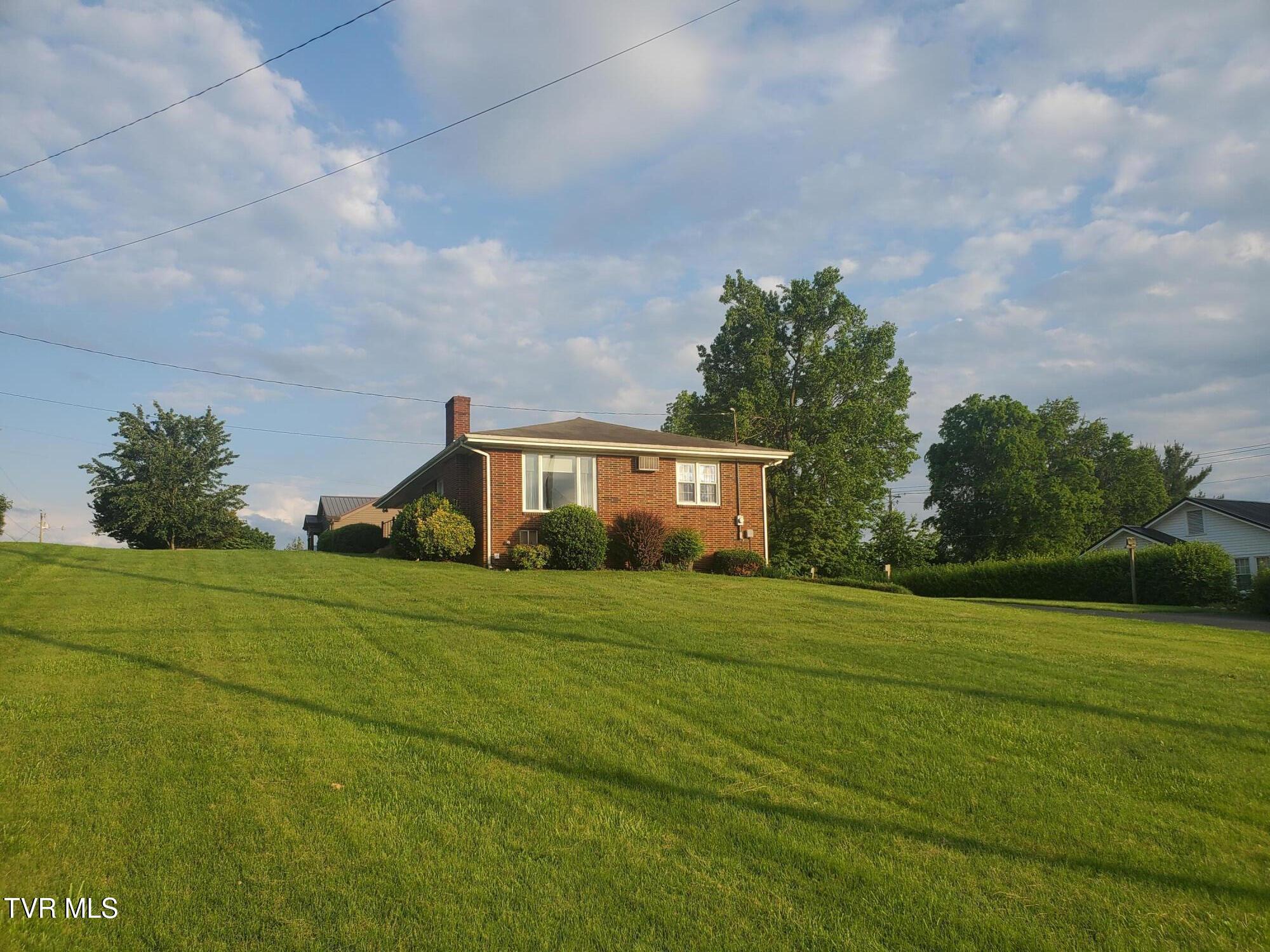 405 7th Street St, Newport, Tennessee image 4