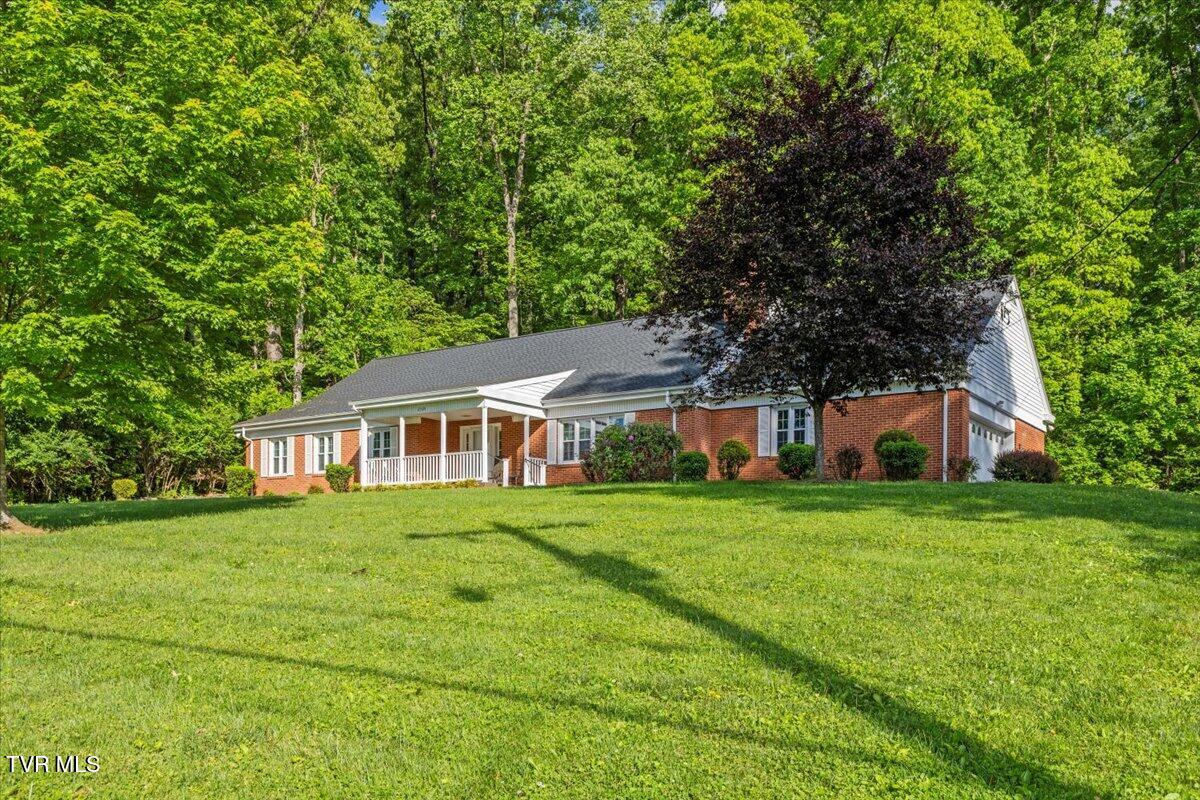 2300 Edgewood Avenue, Elizabethton, Tennessee image 7
