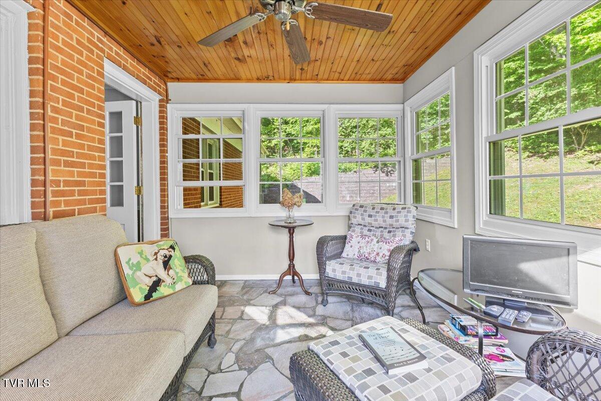 2300 Edgewood Avenue, Elizabethton, Tennessee image 16