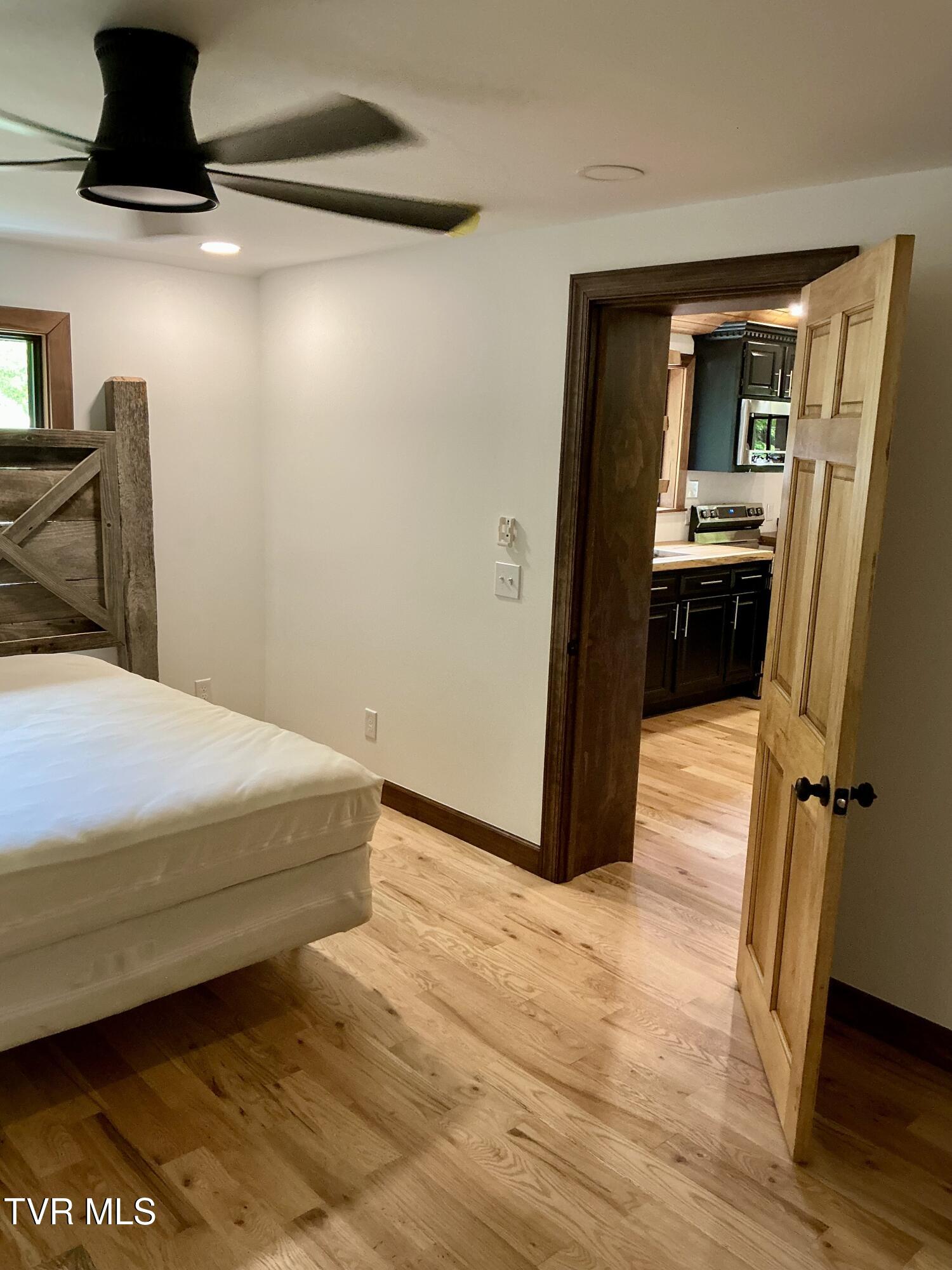 153 Hampton Creek Road, Roan Mountain, Tennessee image 28