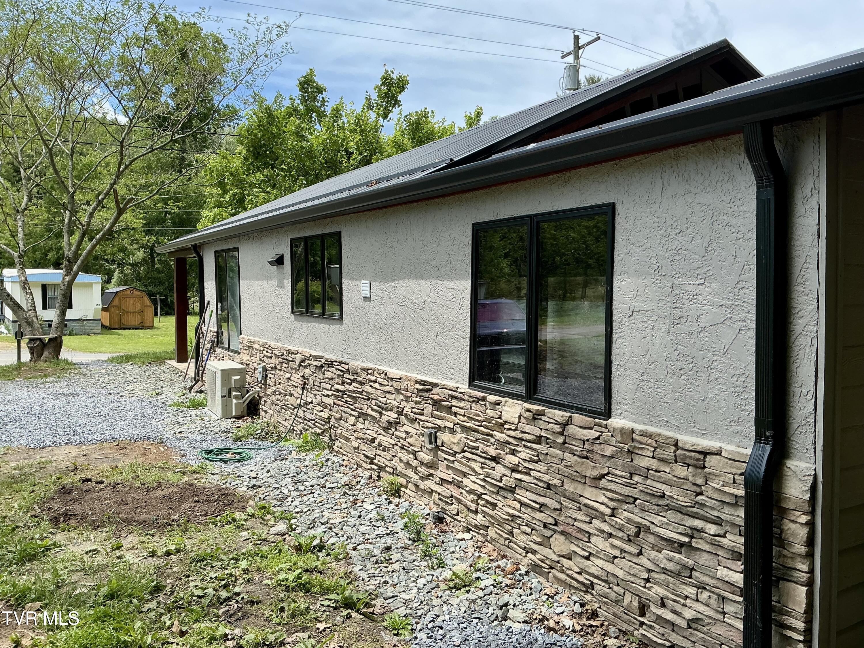 153 Hampton Creek Road, Roan Mountain, Tennessee image 31