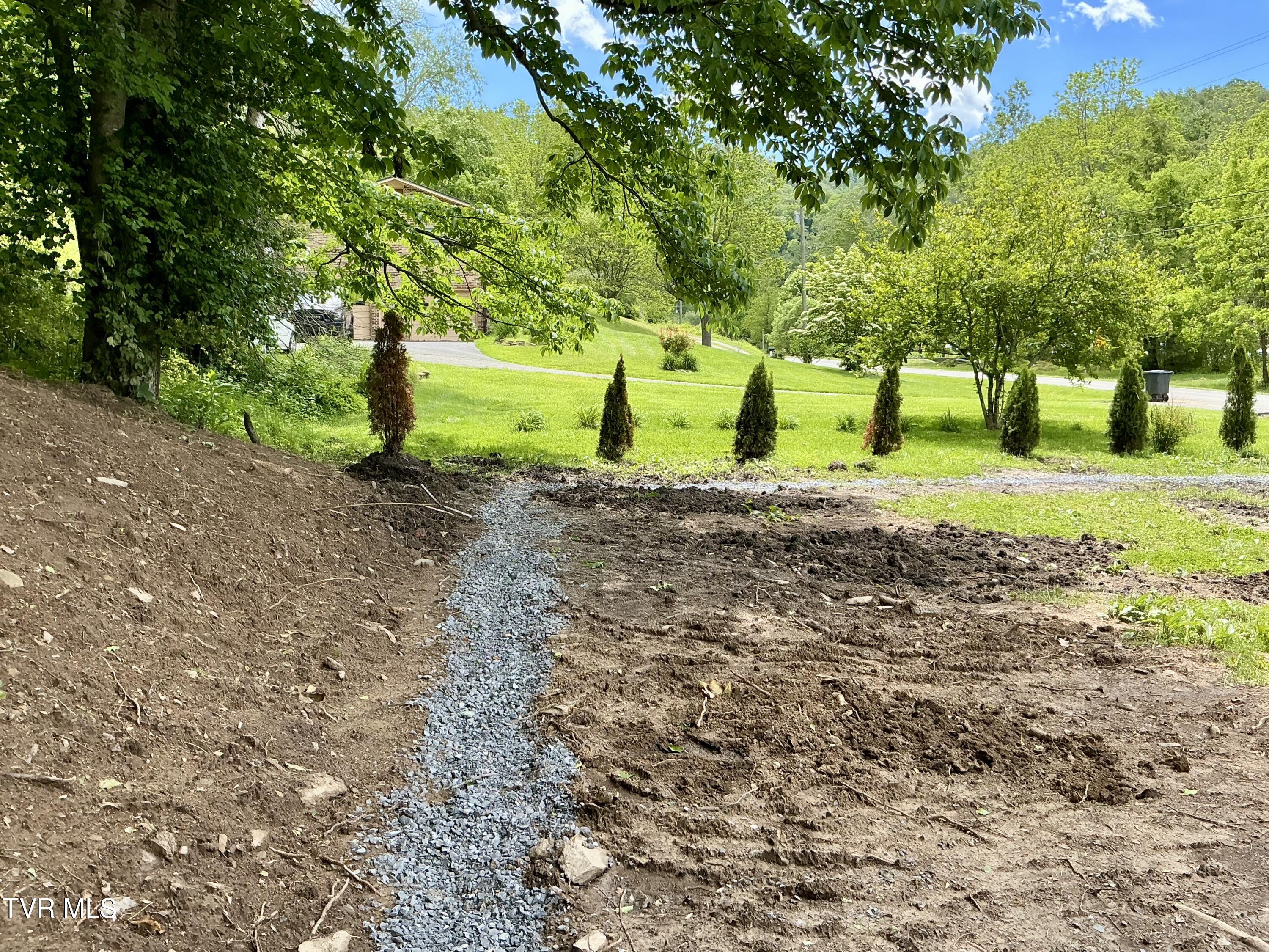 153 Hampton Creek Road, Roan Mountain, Tennessee image 35