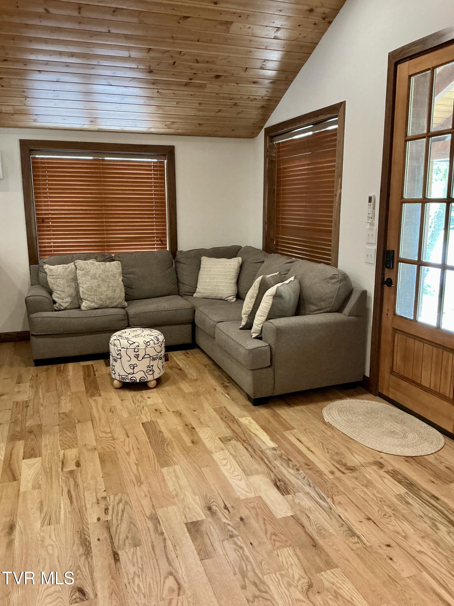 153 Hampton Creek Road, Roan Mountain, Tennessee image 29