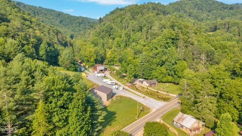 5340 Highway 321 Butler TN 37640