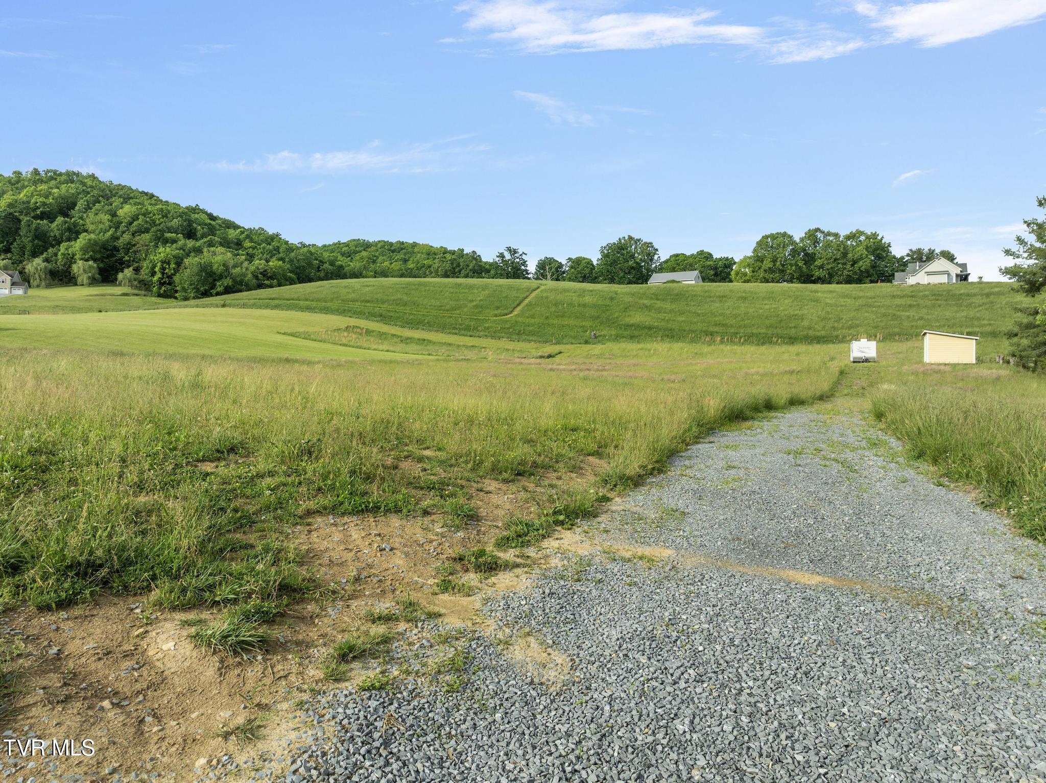 736 Laurels Road, Johnson City, Tennessee image 27