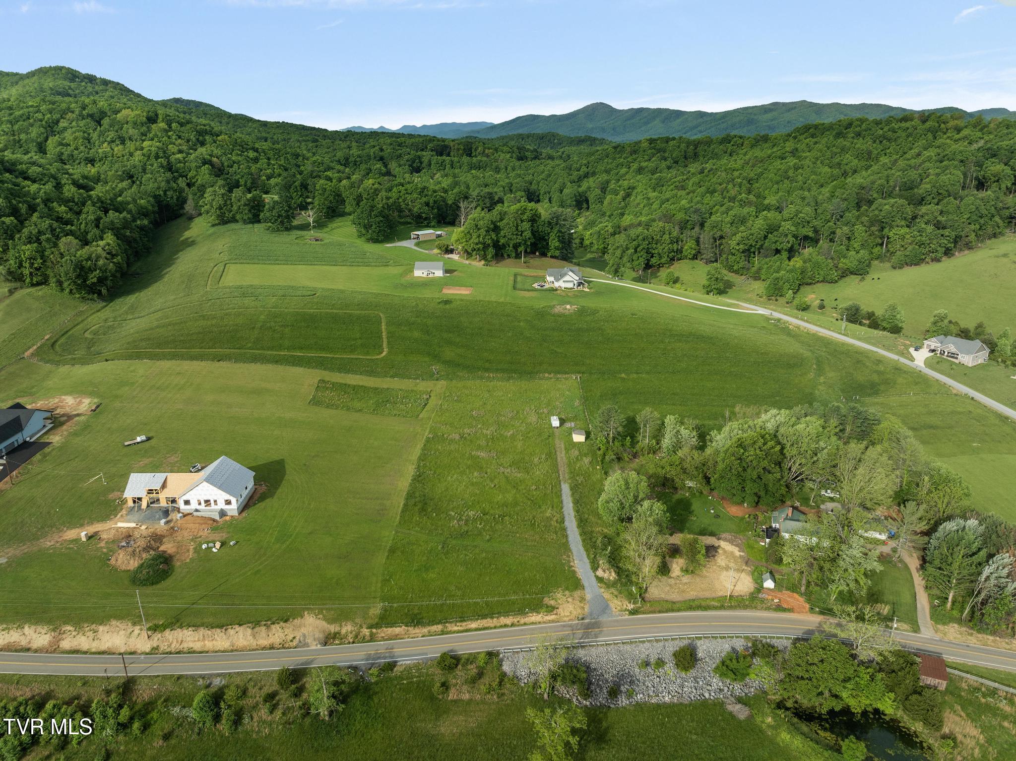 736 Laurels Road, Johnson City, Tennessee image 16