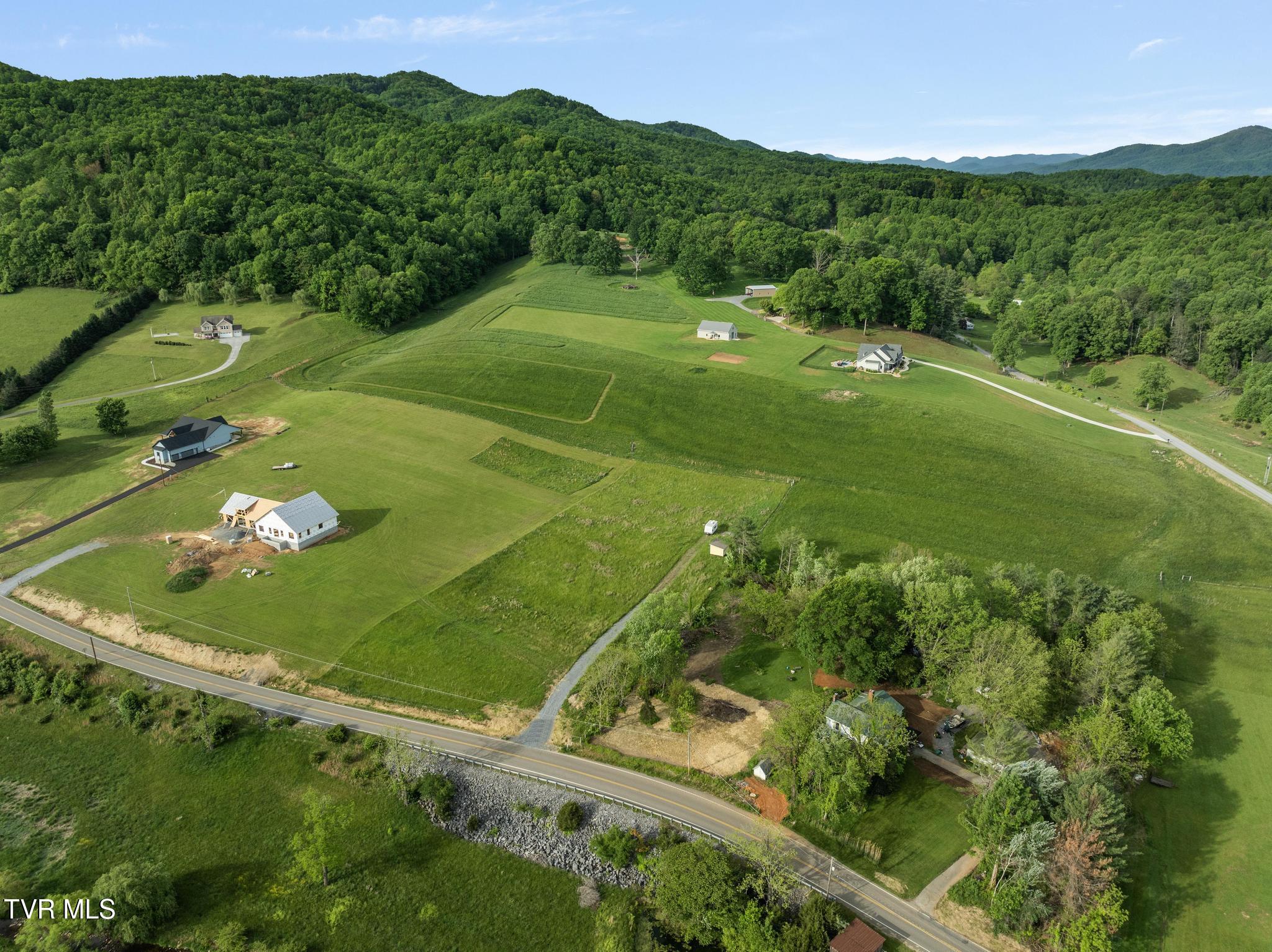 736 Laurels Road, Johnson City, Tennessee image 17