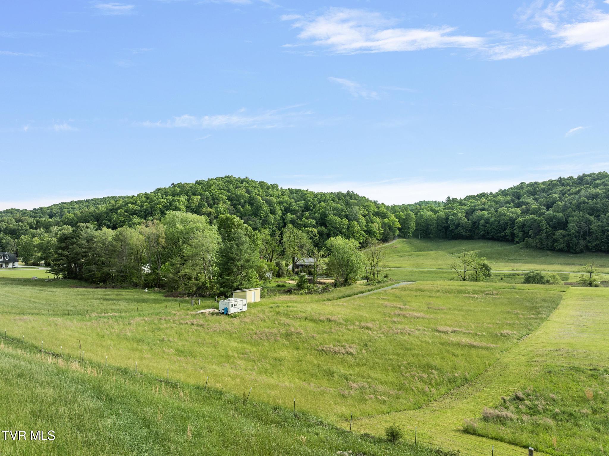 736 Laurels Road, Johnson City, Tennessee image 21