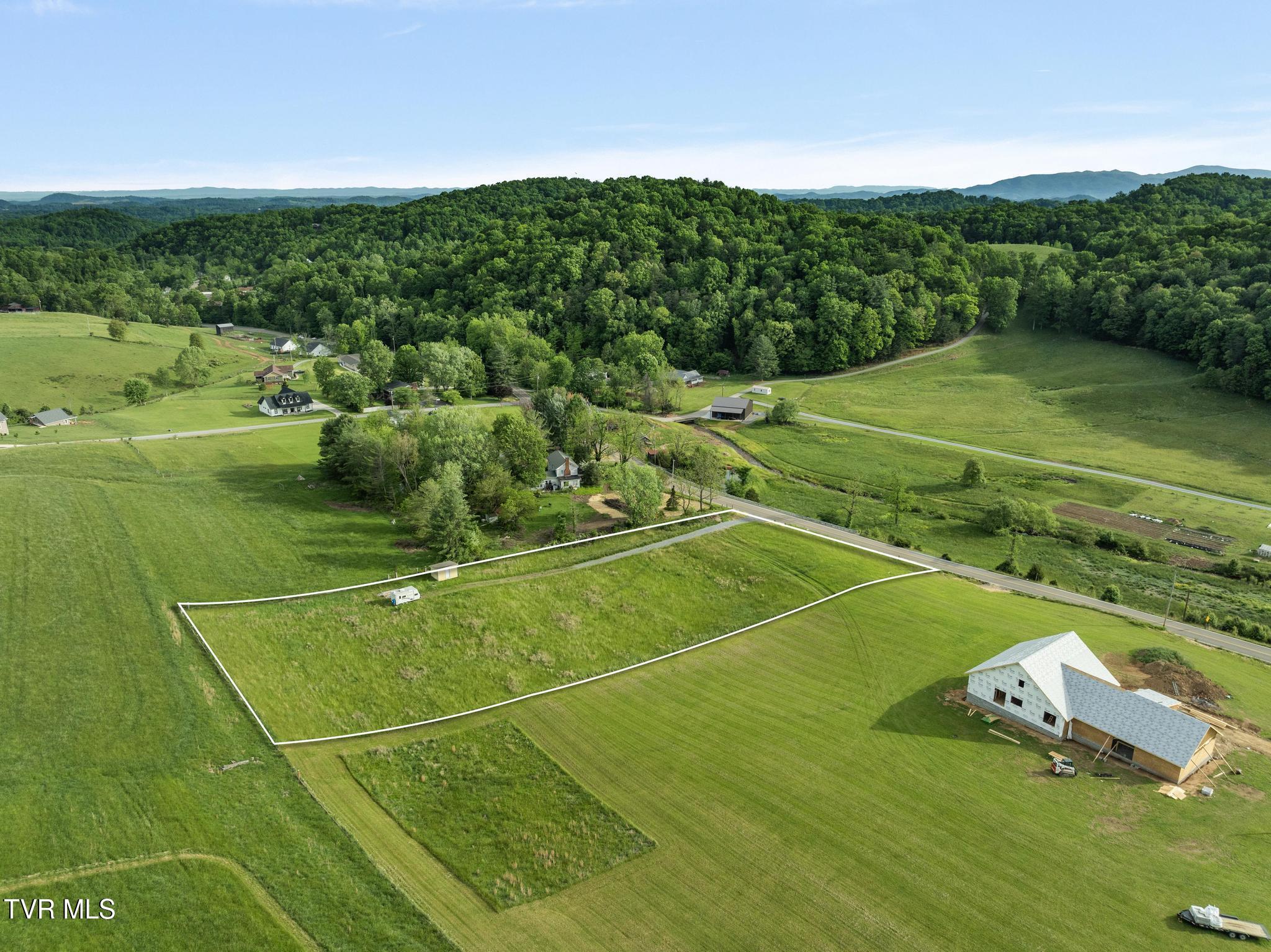 736 Laurels Road, Johnson City, Tennessee image 13