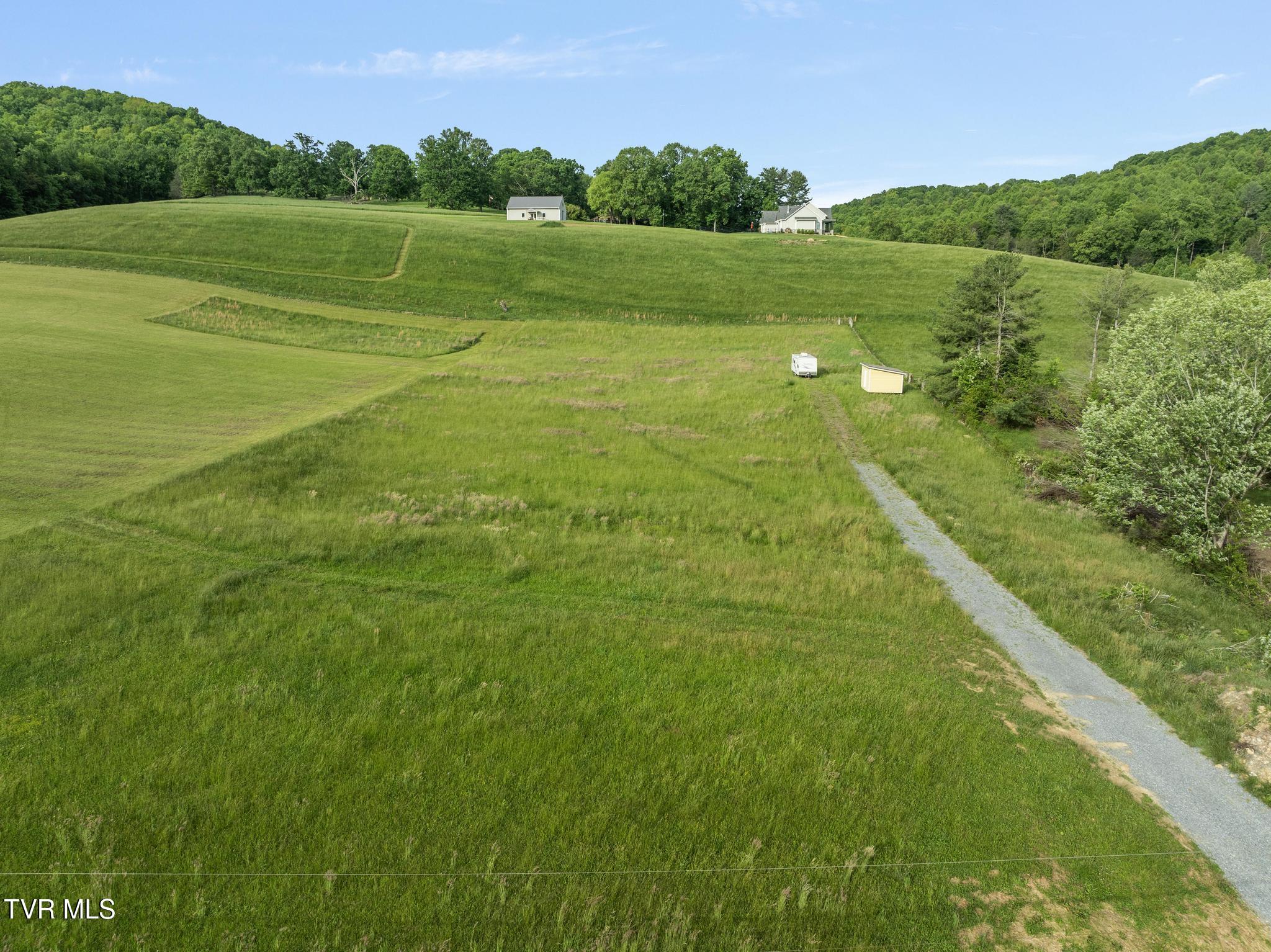 736 Laurels Road, Johnson City, Tennessee image 26