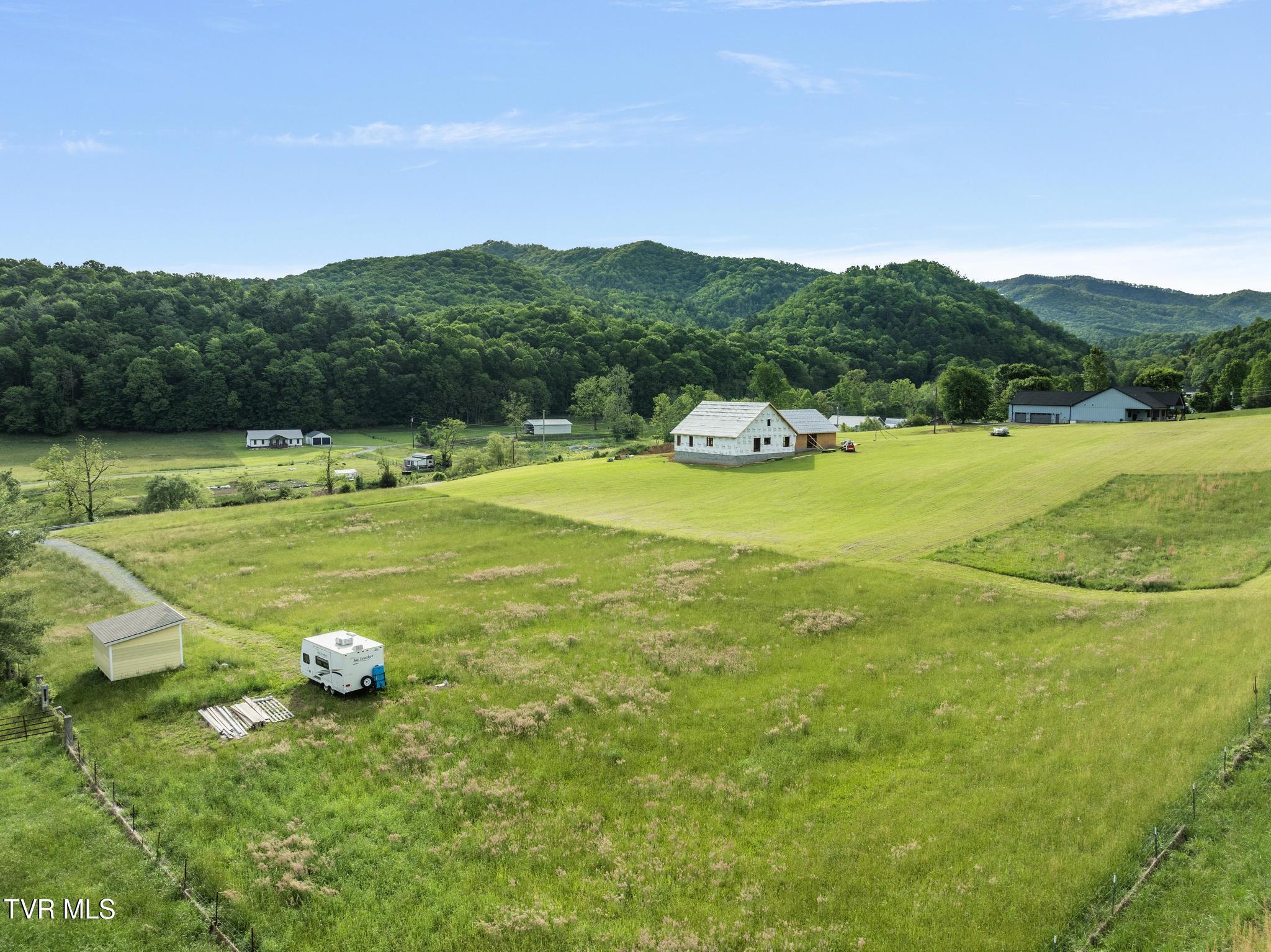 736 Laurels Road, Johnson City, Tennessee image 22