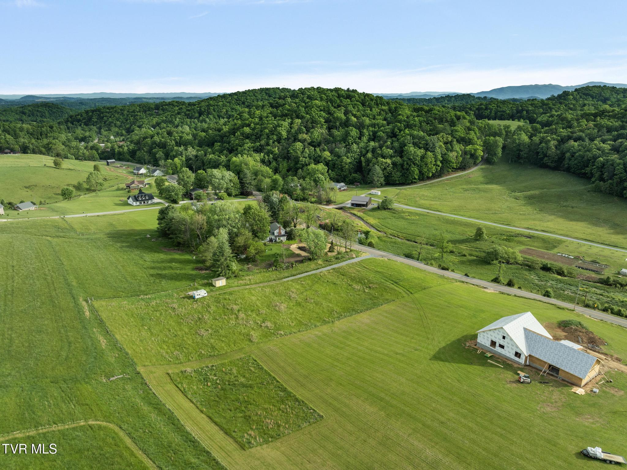736 Laurels Road, Johnson City, Tennessee image 12