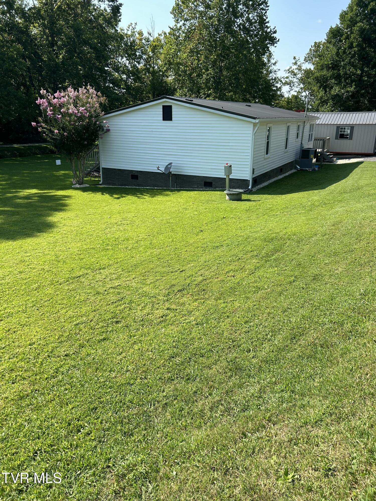 416 Sycamore Drive, Bulls Gap, Tennessee image 4