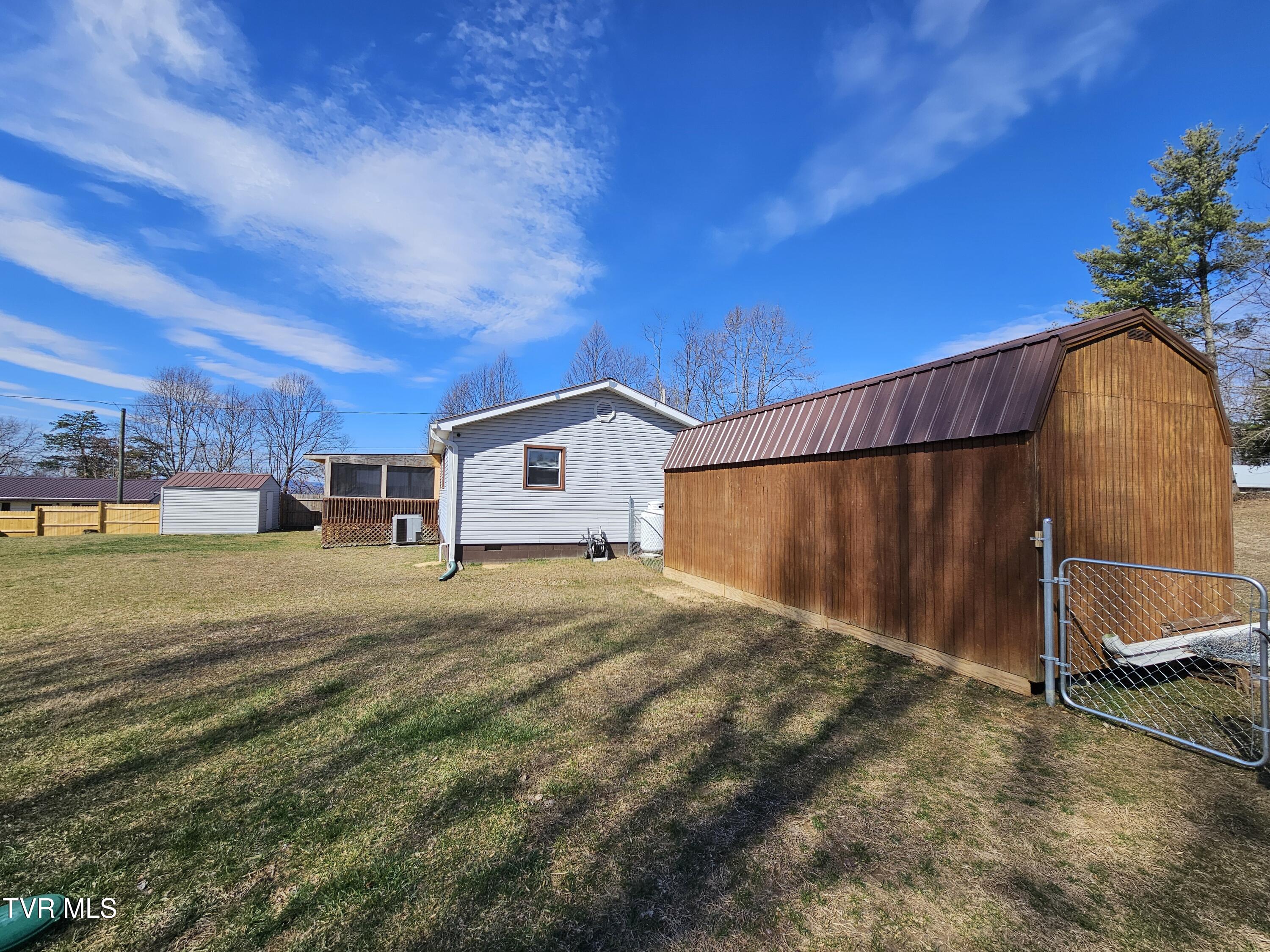 229 Harm Ridge, Coeburn, Virginia image 6
