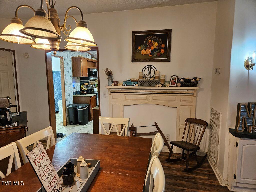 17508 Dreamers Lane, Glade Spring, Virginia image 7