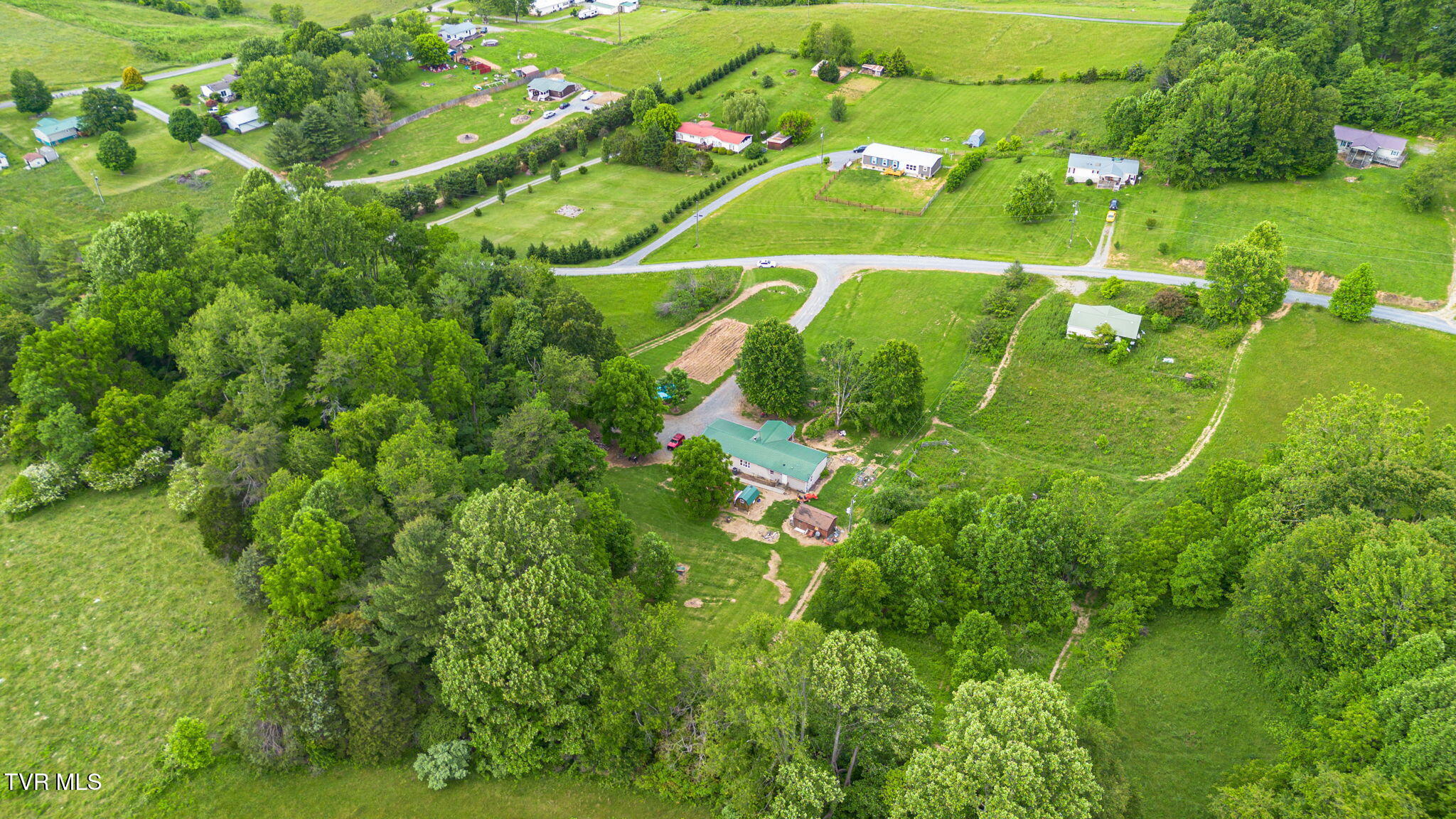 17508 Dreamers Lane, Glade Spring, Virginia image 32