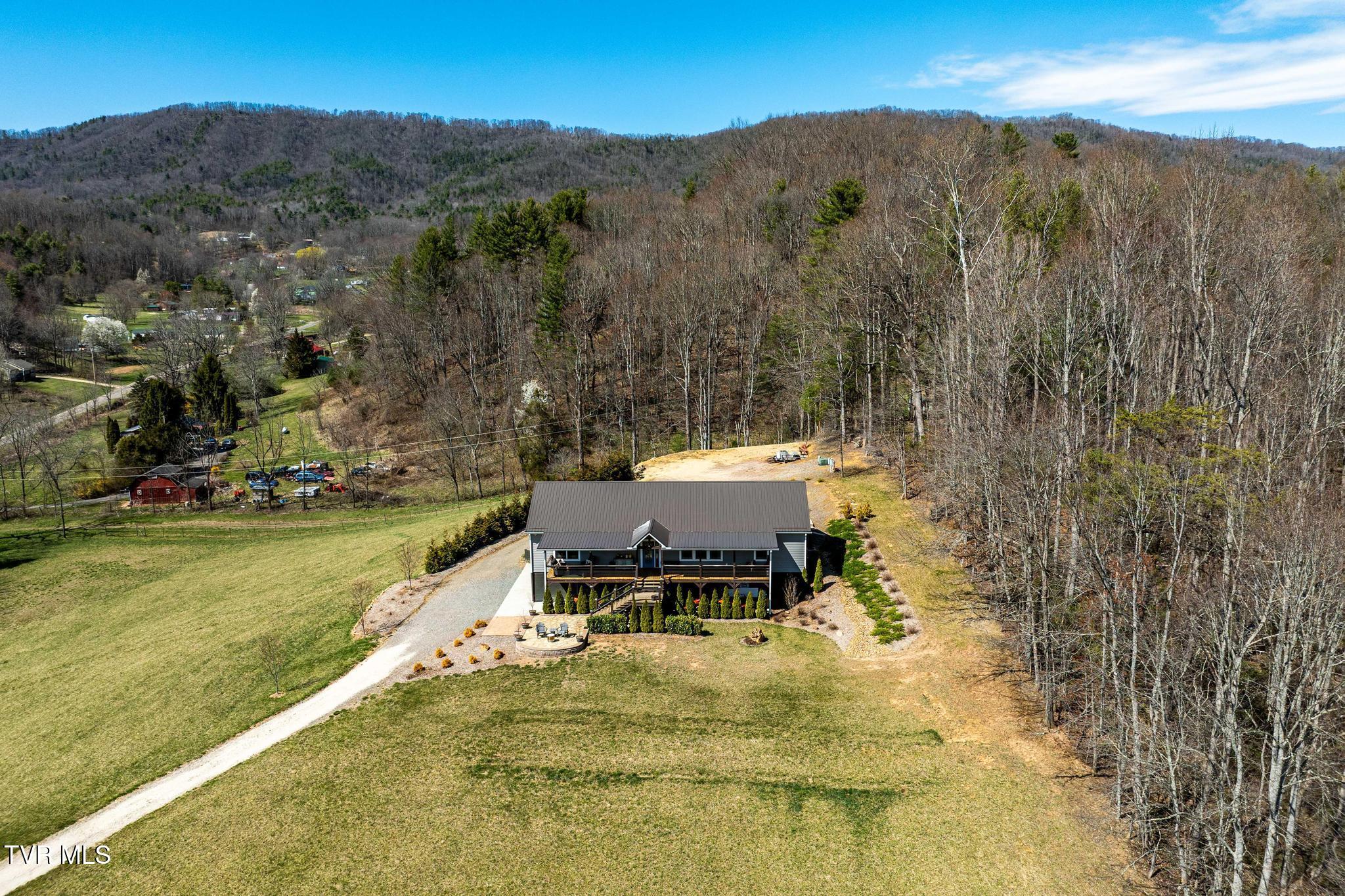 1168 Campbell Road, Mountain City, Tennessee image 37